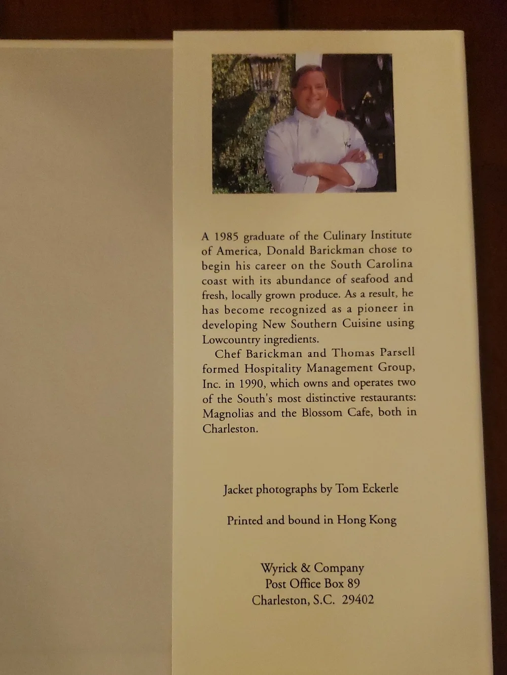 Magnolia Cookbook- Uptown Down South Southern Cruisine By Donald Barickman